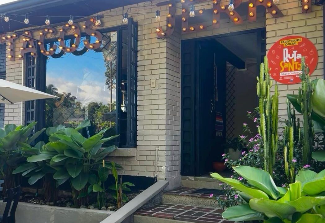 Ruta Santa en Pereira: Tacos Jerry como participante